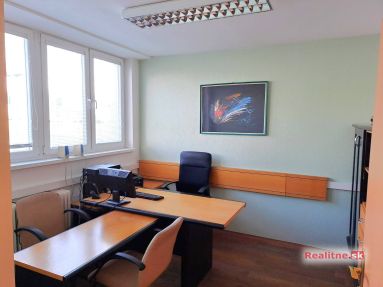 Kancelárske priestory na prenájom 49,15 m2, Poprad - Západ