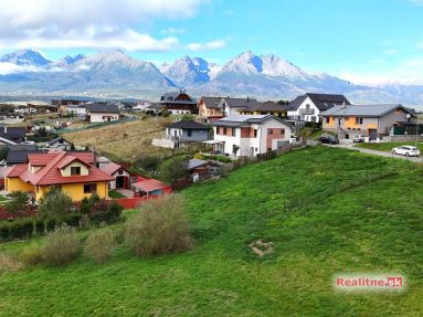 Na predaj stavebný pozemok s možnosťou okamžitej výstavby rodinného domu 778 m2 v Mlynici