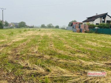 PREDAJ - pozemok určený na výstavbu - ĽUBOTICE