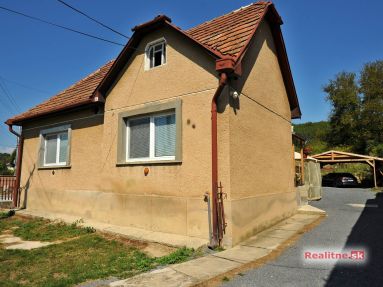 Moderne prerobený 4 izbový rodinný dom Na predaj 