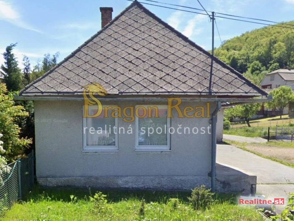 PREDAJ - Rodinná chalúpka - ZLATÁ BAŇA