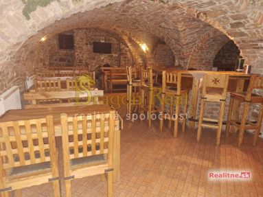 PRENÁJOM – Reštauračné priestory v historickom centre – PREŠOV