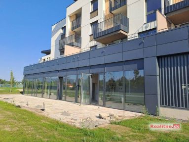 Na prenájom  obchodný priestor – 35 m² Nové Nábrežie - Poprad