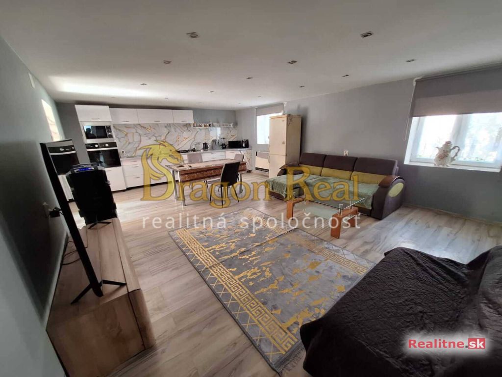 PREDAJ - 2 generačný rodinný dom - DRAHŇOV okr. Michalovce