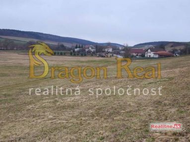 PREDAJ – 6 Pozemkov na výstavbu rodinných domov – SVINIA