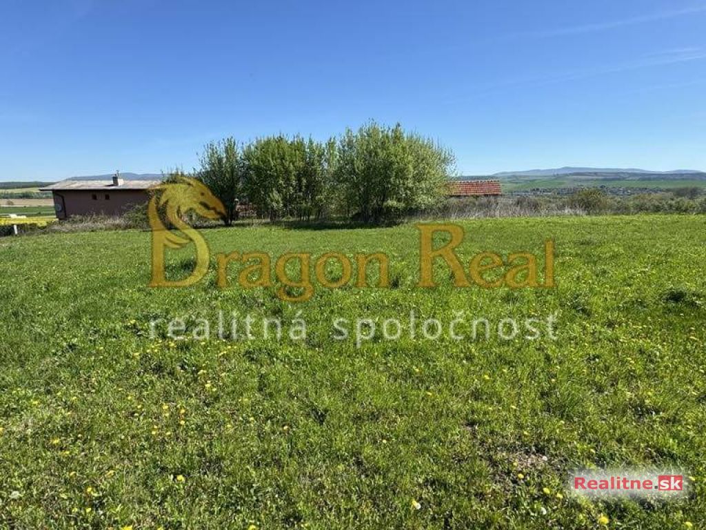 PREDAJ – pozemok na výstavbu domu 531 m2 – BRETEJOVCE