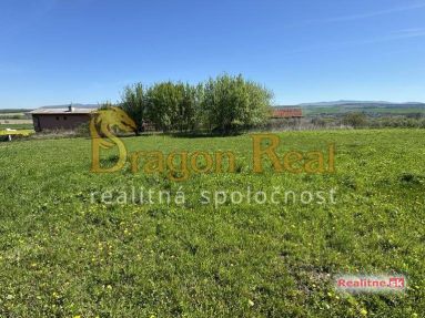 PREDAJ – pozemok na výstavbu domu 531 m2 – BRETEJOVCE