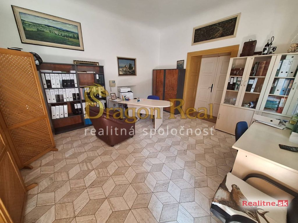 PRENÁJOM – Kancelárske priestory v centre mesta – PREŠOV
