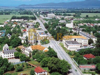 01 PREDAJ – Rodinný dom po čiastočnej rekonštrukcii – SOBRANCE