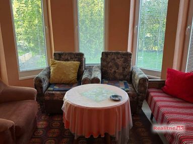 a608cfe9-9813-4e0c-8814-9152c862afa5